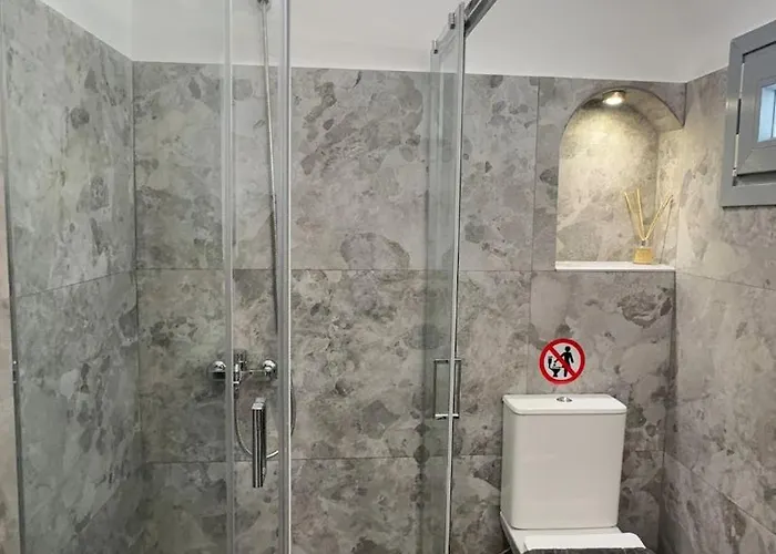 Apartman Asmeri With Jacuzzi In Santorini *