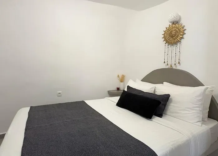 Apartament Asmeri With Jacuzzi In Santorini