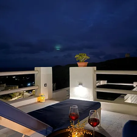 Apartment Asmeri With Jacuzzi In Santorini