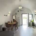 Apartamento Asmeri With Jacuzzi In Santorini Akrotírion