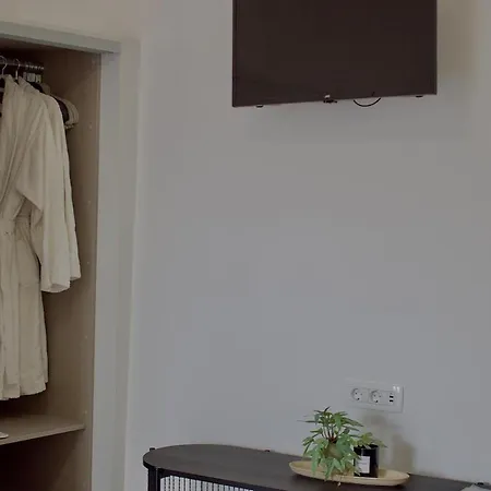 Asmeri With Jacuzzi In Santorini Lägenhet *