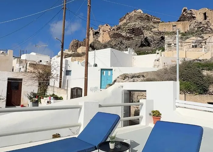 Asmeri With Jacuzzi In Santorini Appartement